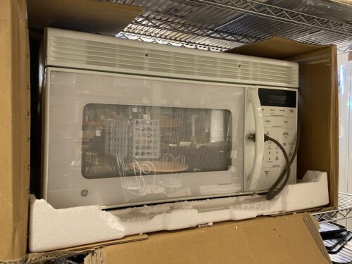 GE Spacemaker XL White Above-the-Stove Microwave
