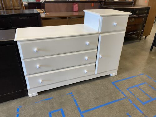 DAVINCI KATANI  Tiered White Dresser