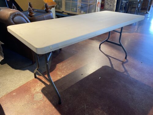 LIFETIME Large Banquet Folding Table