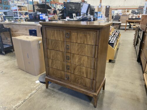 DIXIE Vintage Visible Grain 5 Drawer Dresser