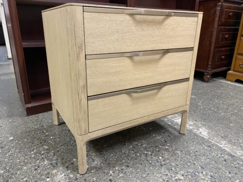 RESTORATION HARDWARE Padua Greige Oak Closed Nightstand