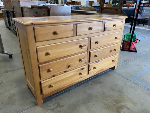 Pine wood 9 Drawer Dresser