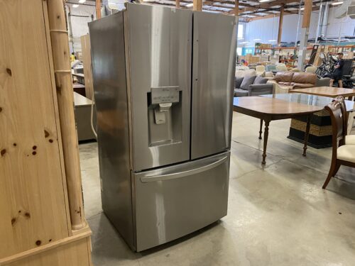 LG 27.7 cu. Ft. French Door Refrigerator Model #LFXS28566S/00