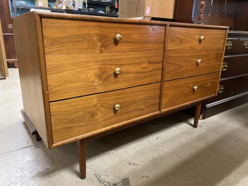 DREXEL Declaration Vintage MCM 6-Drawer Dresser