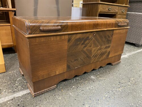 LANE Vintage 1940's Cedar Chest