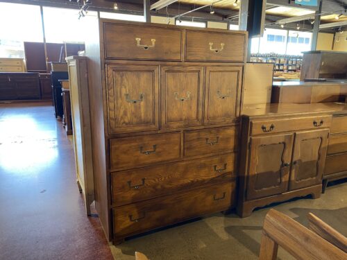 HENREDON Artefacts Campaign Style Gentleman's Chest