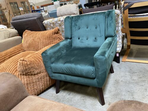 Suedey Teal Tufted Club Chair