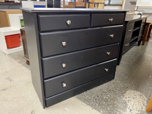 MERCO WOOD Black 5-Drawer Dresser
