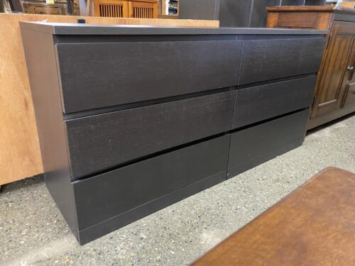 Modern Black 6-Drawer Dresser