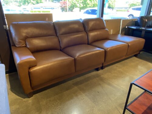 LA-Z-BOY Draper Left-Side Sitting Bumper Chaise Sectional