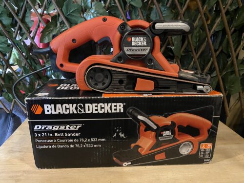 BLACK&DECKER Dragster 3x21" Belt Sander Model#DS321