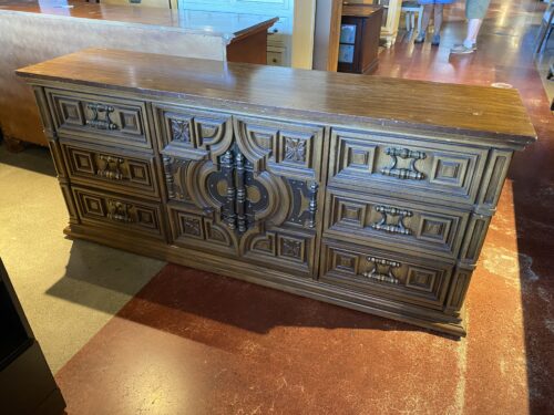 BASSETT Gothic Style Nine Drawer Dresser
