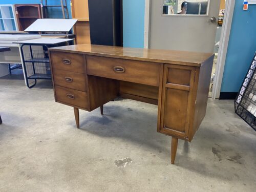 DIXIE Mid-Century Modern Peg-Leg Executive Desk