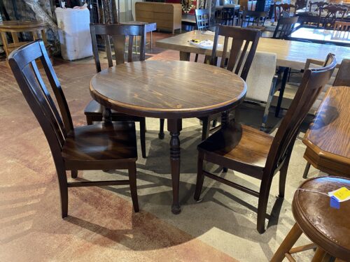 Round Brown 4-Seater Dining Set