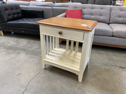 THOMASVILLE White and Wood Modern Farmhouse End Table