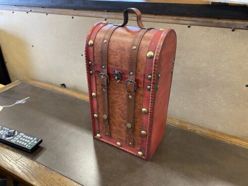 TWINE Red Wood and Dappled Leather 2 Bottle Wine Chest