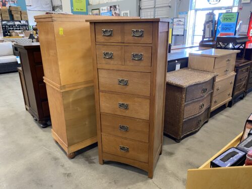 BASSETT Flakey Oak Mission Style 6 Drawer Lingerie Dresser