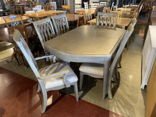HOME MERIDIAN Kelly Ripa Home Dining Set