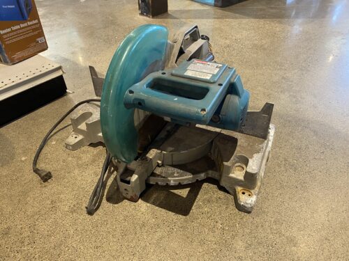 MAKITA 12" Corded Compact Miter Saw Model #LS1221