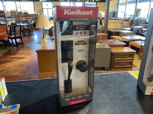 KWIKSET Hawthorne Handleset in Iron Black