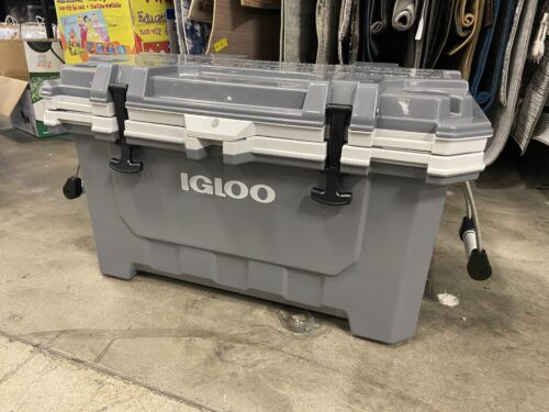 NEW! IGLOO IMX 70 QT Rolling Cooler