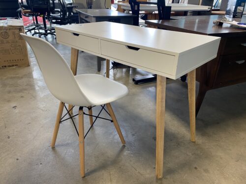 Modern Minimalist Desk and Chair