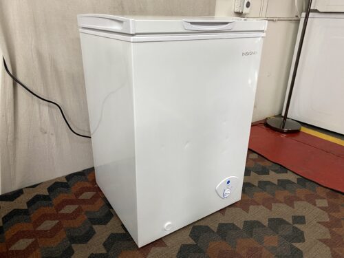 INSIGNIA Chest Freezer Model #NS-CZ35WH9