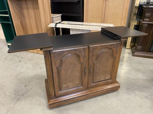 BERNHARDT Vintage Flip Top Cane Finish Bar Cart