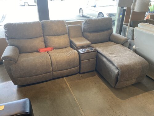 LA-Z-BOY Trouper Power Recliner Sectional with Chaise and Storage Console