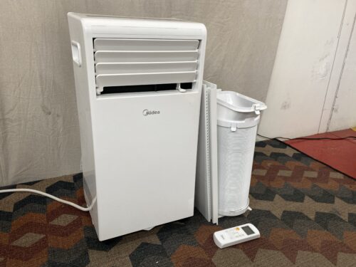 MIDEA Small Room Portable AC Unit Model #MAP05R1WT