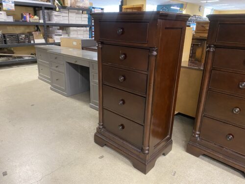 SAMSON Dark Brown Dresser w/ 5 Drawers