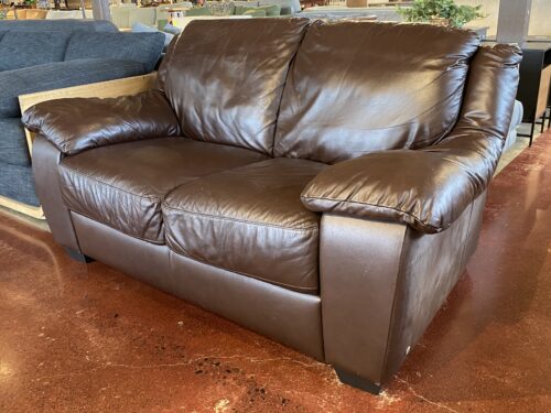 ITALSOFA Inviting Cocoa Brown Loveseat