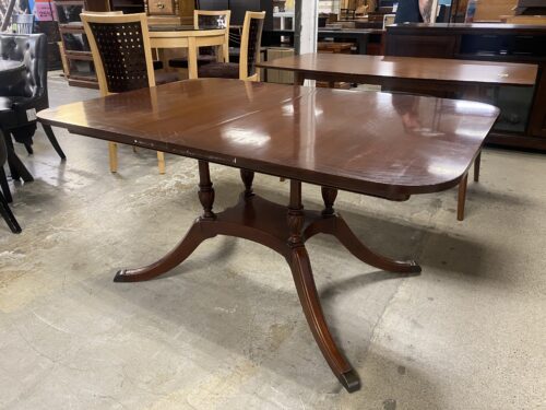 Regency Mahogany Adjustable Dining Table