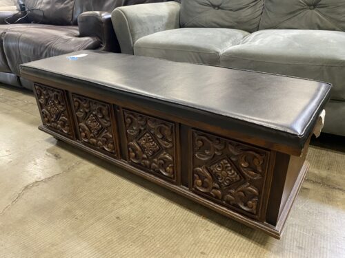 LANE Vintage Red Cedar Blanket Storage Bench with Leather Seat