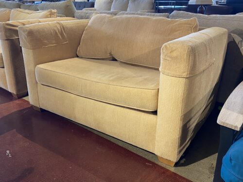 KREISS Lyon Warm Sand Extra Wide Cuddle Chair
