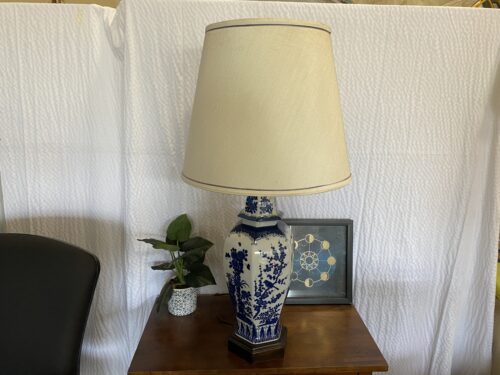 Fine China Ceramic Flowers and Birds Lamp