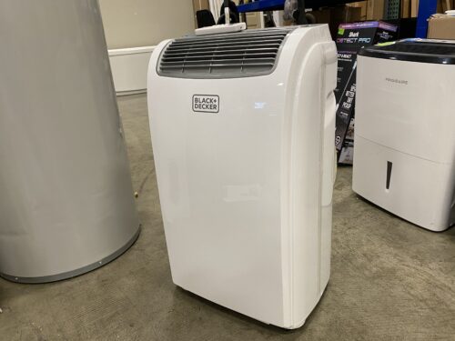 BLACK & DECKER Portable AC with Remote