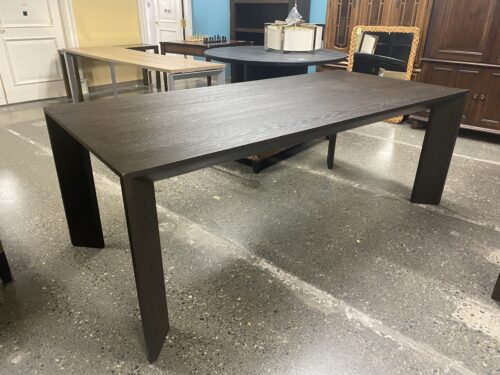RESTORATION HARDWARE Aries Rectangular Dining Table