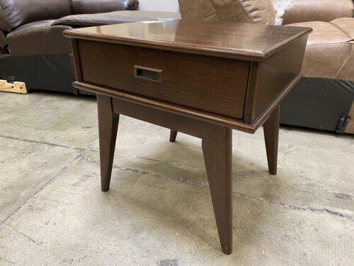 DRAPER Mid-Century Walnut Single Drawer Nightstand
