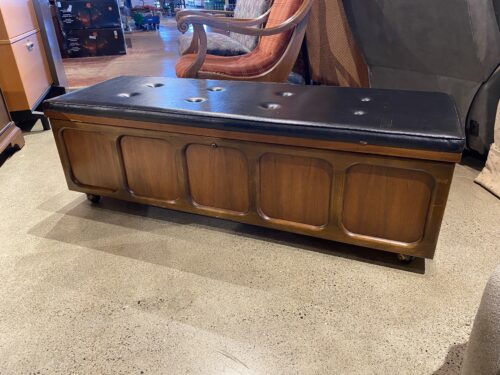 LANE Cedar Chest with Black Tufted Top and Casters Wheels