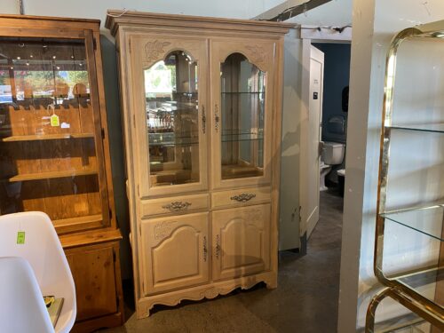 STANELY Floral Carved Hutch with Lower Storage