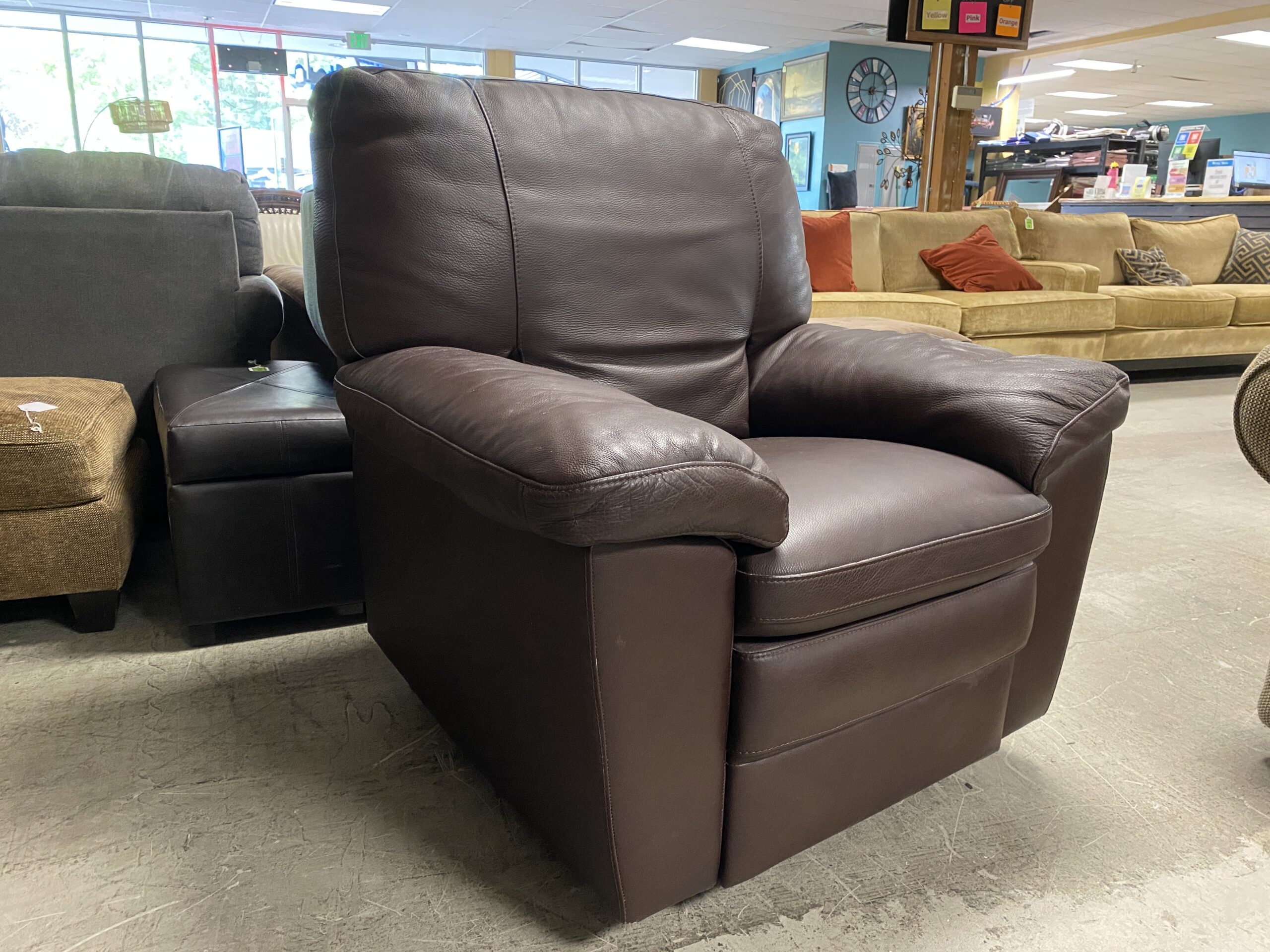 NATUZZI Brown Leather Swivel Reclining Chair