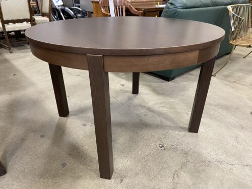 Round Dark Wooden Dining Table w/ Built in Leaf