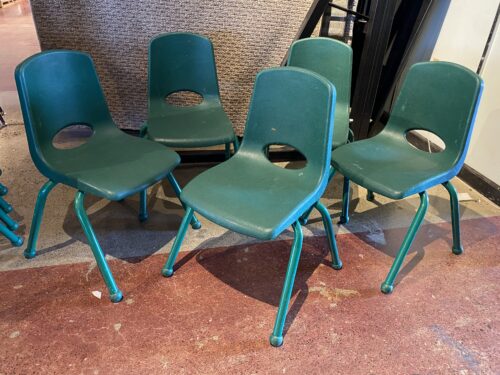 EARLY CHILDHOOD RESOURCES Evergreen Plastic Child Chairs (Set of 5)