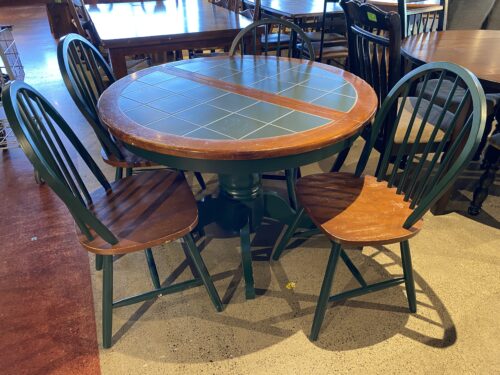 Expanding Evergreen Tile Top 4-Seater Dining Set