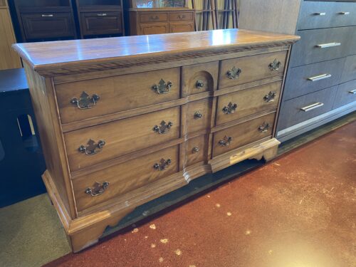 CUSHMAN COLONIAL Seven  Drawer Lowboy Dresser