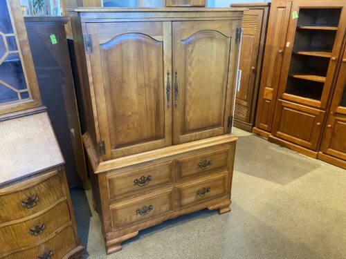 CUSHMAN COLONIAL Solid Oak Armoire with Three Drawers