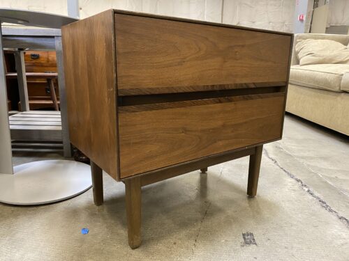 STANLEY Vintage Mid-Century Modern Walnut Nightstand