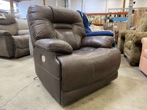 ASHLEY Wurstrow Leather Power Recliner w/ Headrest & Lumbar