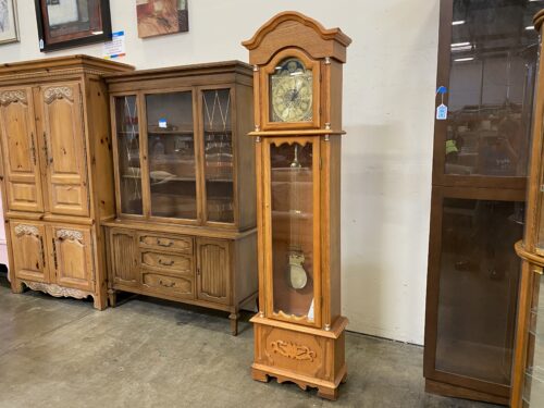 Grandfather Clock with Manual